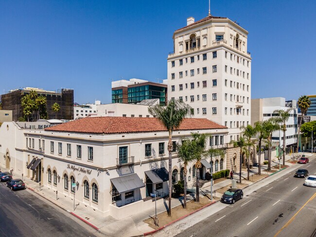 Plus de détails pour 6525 W Sunset Blvd, Los Angeles, CA - Bureau, Local d'activités à louer