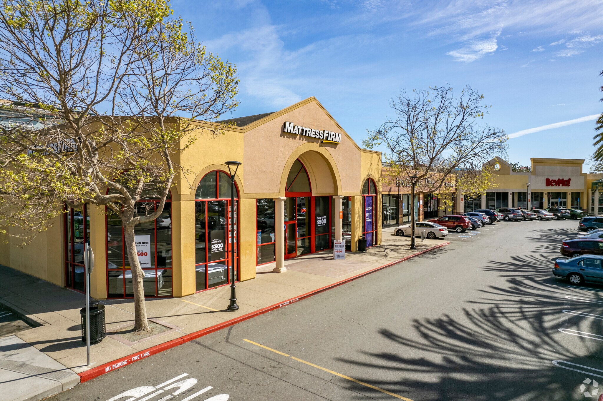 5717 Christie Ave, Emeryville, CA for lease Primary Photo- Image 1 of 4