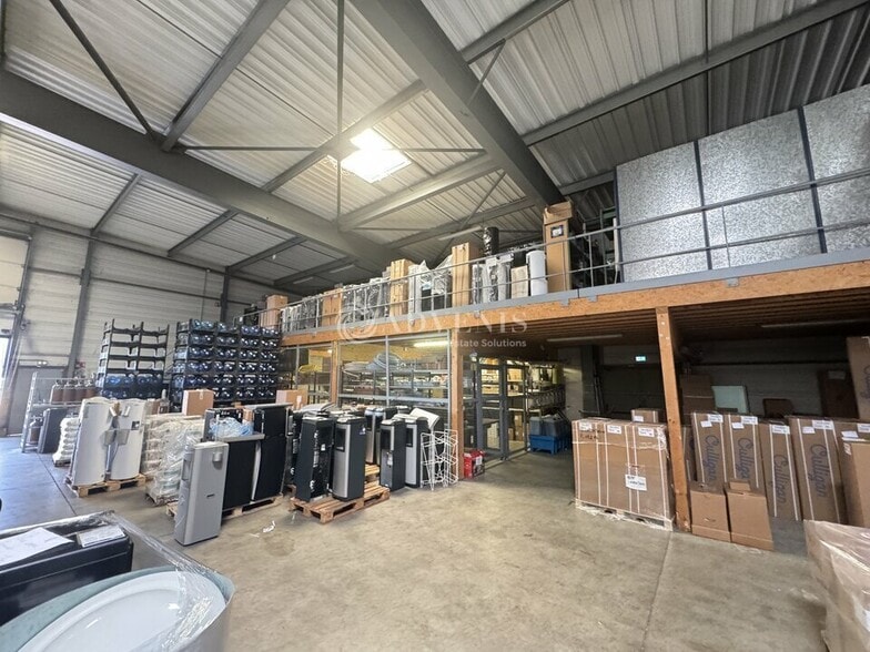 Flex in Lampertheim for lease - Interior Photo - Image 3 of 7