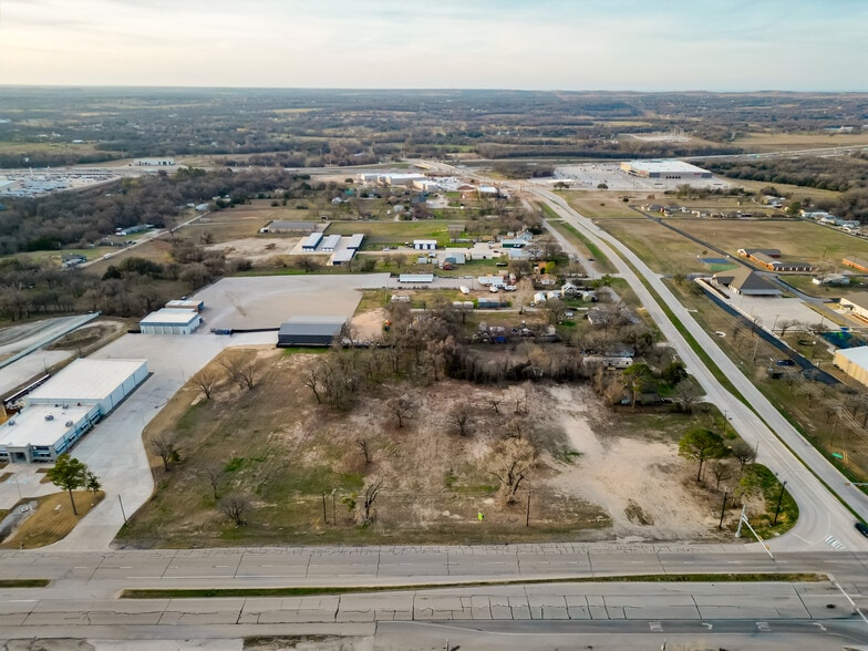 2310 Dean St, Weatherford, TX for sale - Building Photo - Image 3 of 16