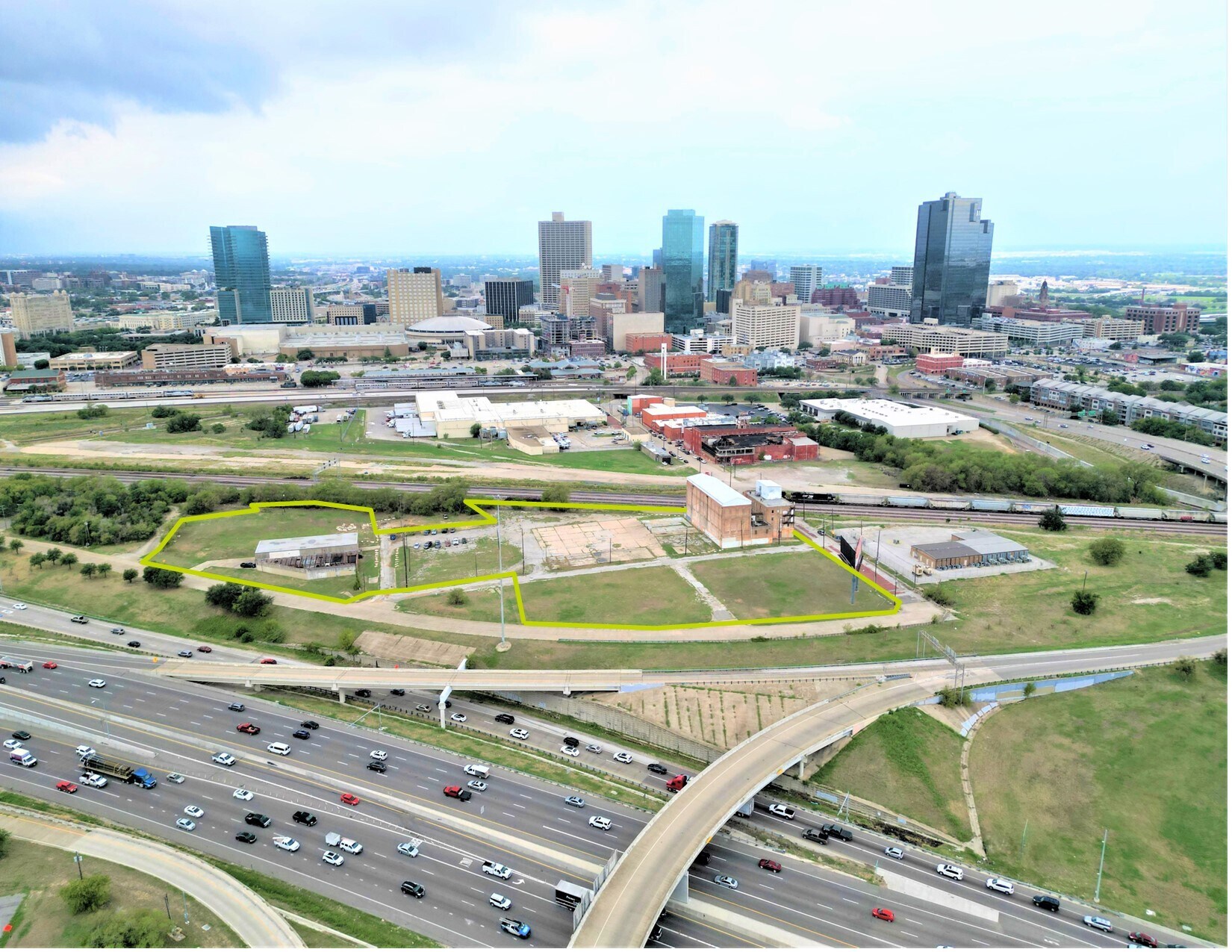 1100 Harding St, Fort Worth, TX à vendre Photo principale- Image 1 de 33