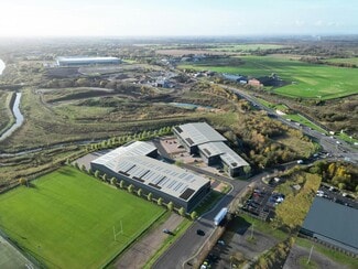 Plus de détails pour Westside, Manchester - Industriel à louer