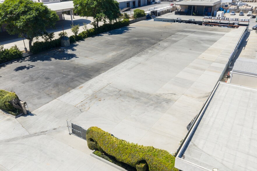 1025 S Rose Ave, Oxnard, CA à louer - Photo du bâtiment - Image 3 de 3