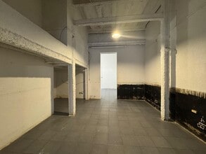 Commerce de détail dans Barcelone, Barcelona à louer Photo intérieure- Image 2 de 9