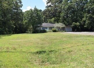 More details for 4992 Holly Springs Pky, Woodstock, GA - Office for Sale