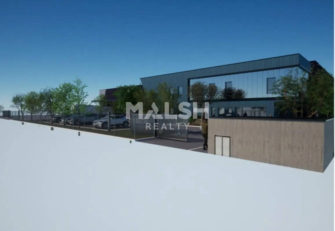 Office in Mions for lease Building Photo- Image 1 of 7
