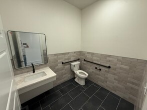 8810 Valencia Ave, Lubbock, TX for lease Building Photo- Image 2 of 10