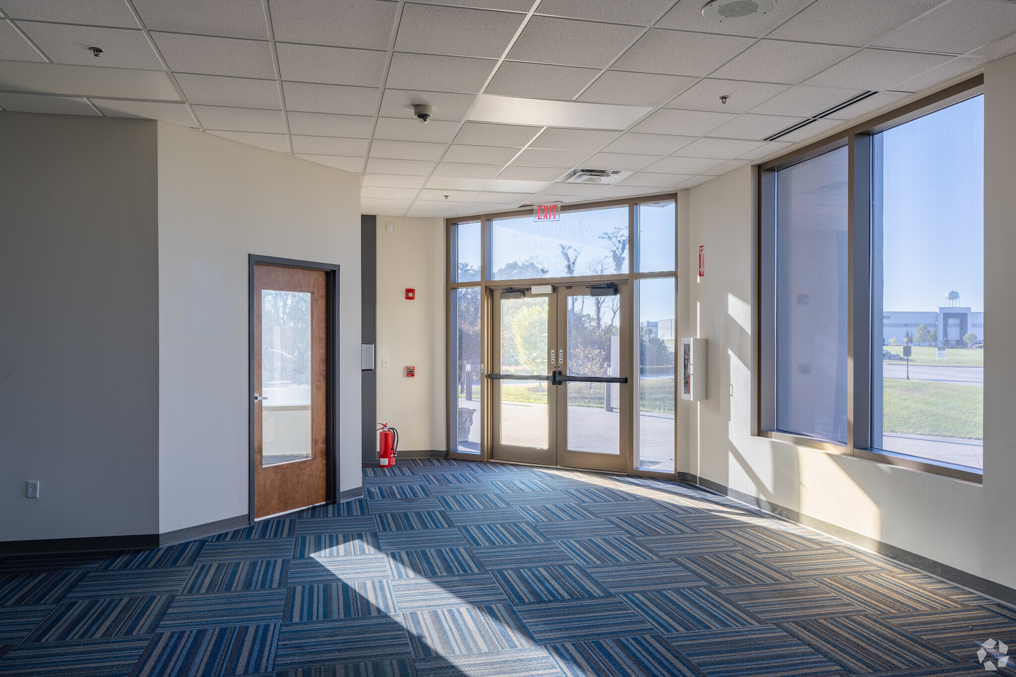 350 Salem Rd, Jeffersonville, IN à louer Photo intérieure- Image 1 de 21