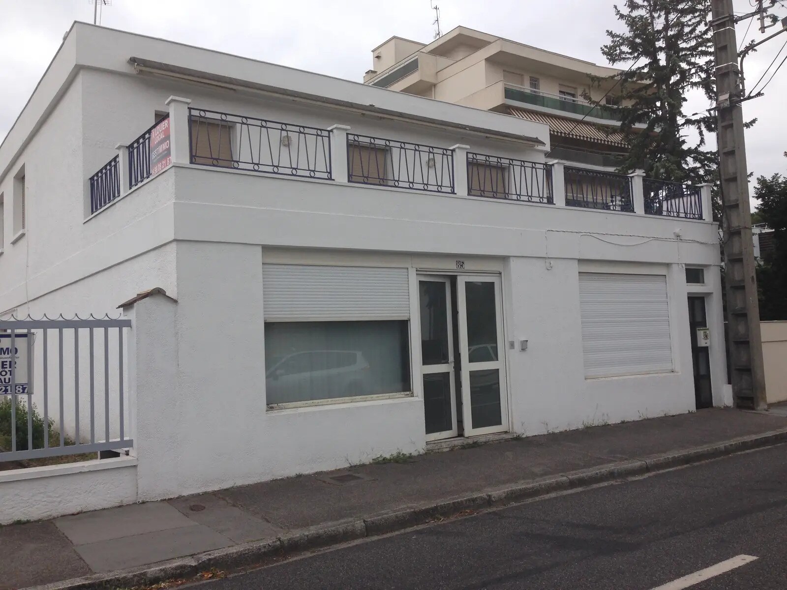 Flex dans Bordeaux à louer Photo du bâtiment- Image 1 de 6