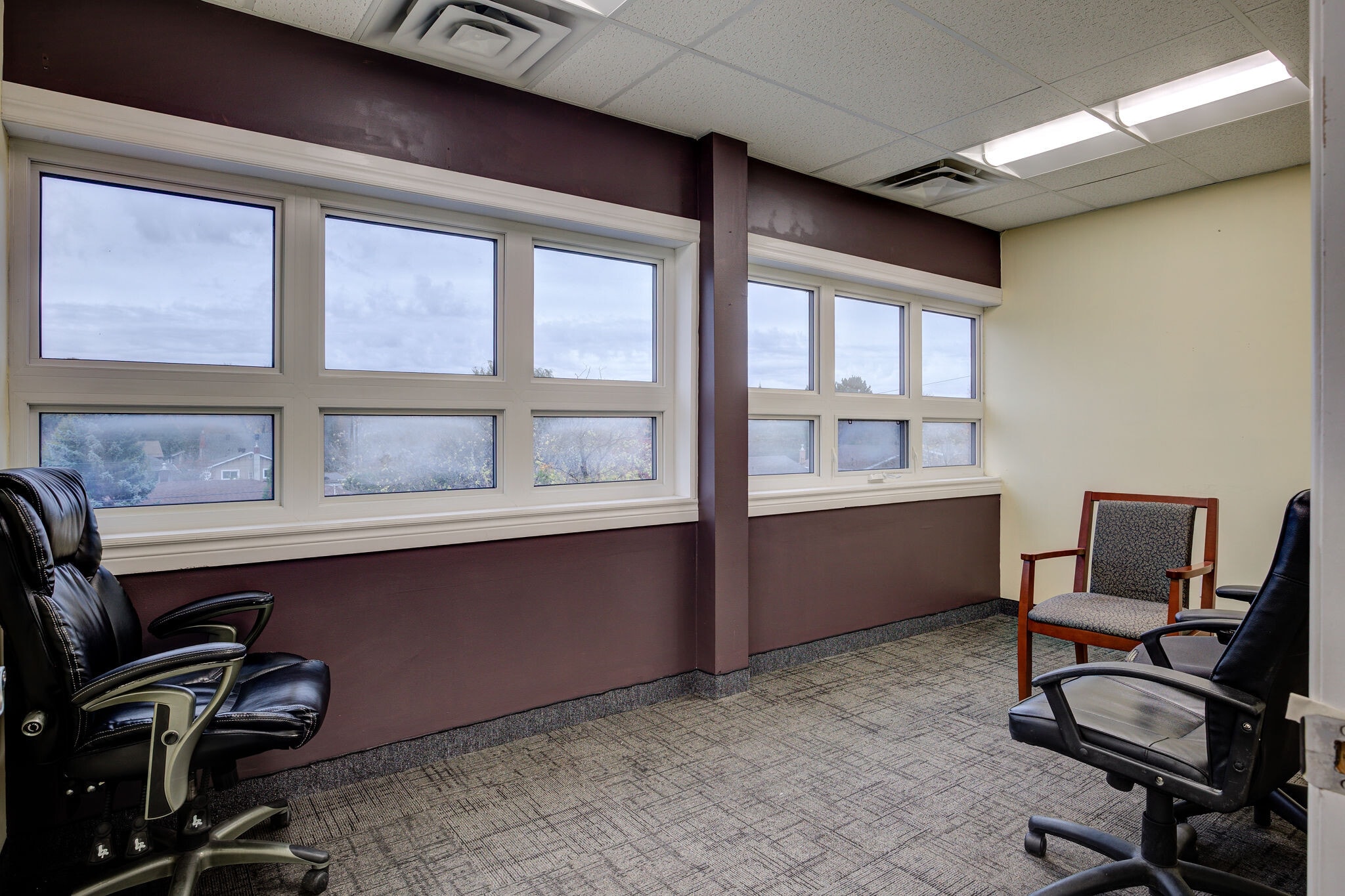 469 Bouchard St, Sudbury, ON à louer Photo intérieure- Image 1 de 9