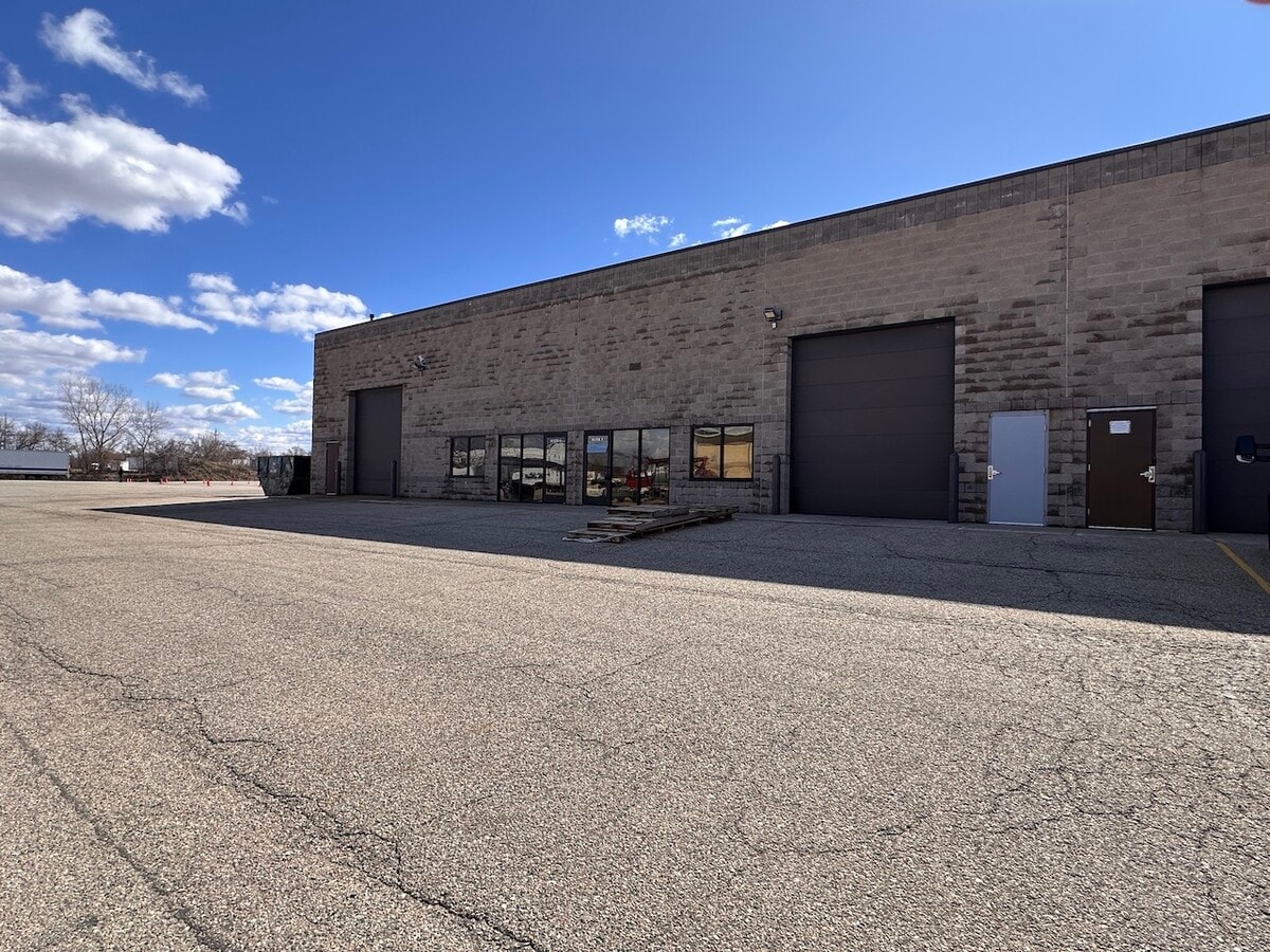 3408 Busch Dr SW, Grandville, MI 49418 - Unité F -  - Photo intérieure - Image 1 of 29