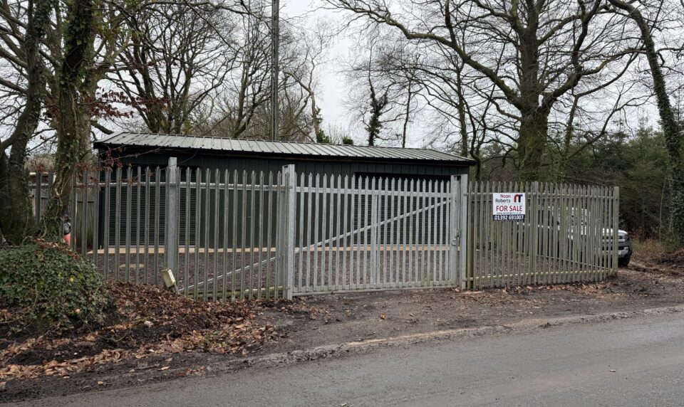 B3180, Aylesbeare à louer - Photo du bâtiment - Image 3 de 3