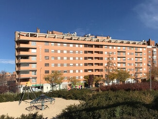 Plus de détails pour Paseo Ginebra, 35, Madrid - Multi-résidentiel à vendre