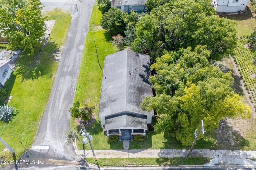 237 S Thompson St, Starke, FL à vendre - Photo du bâtiment - Image 2 de 10