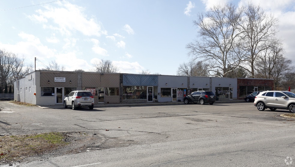 3639 Nichol Ave, Anderson, IN à louer - Photo du bâtiment - Image 2 de 4