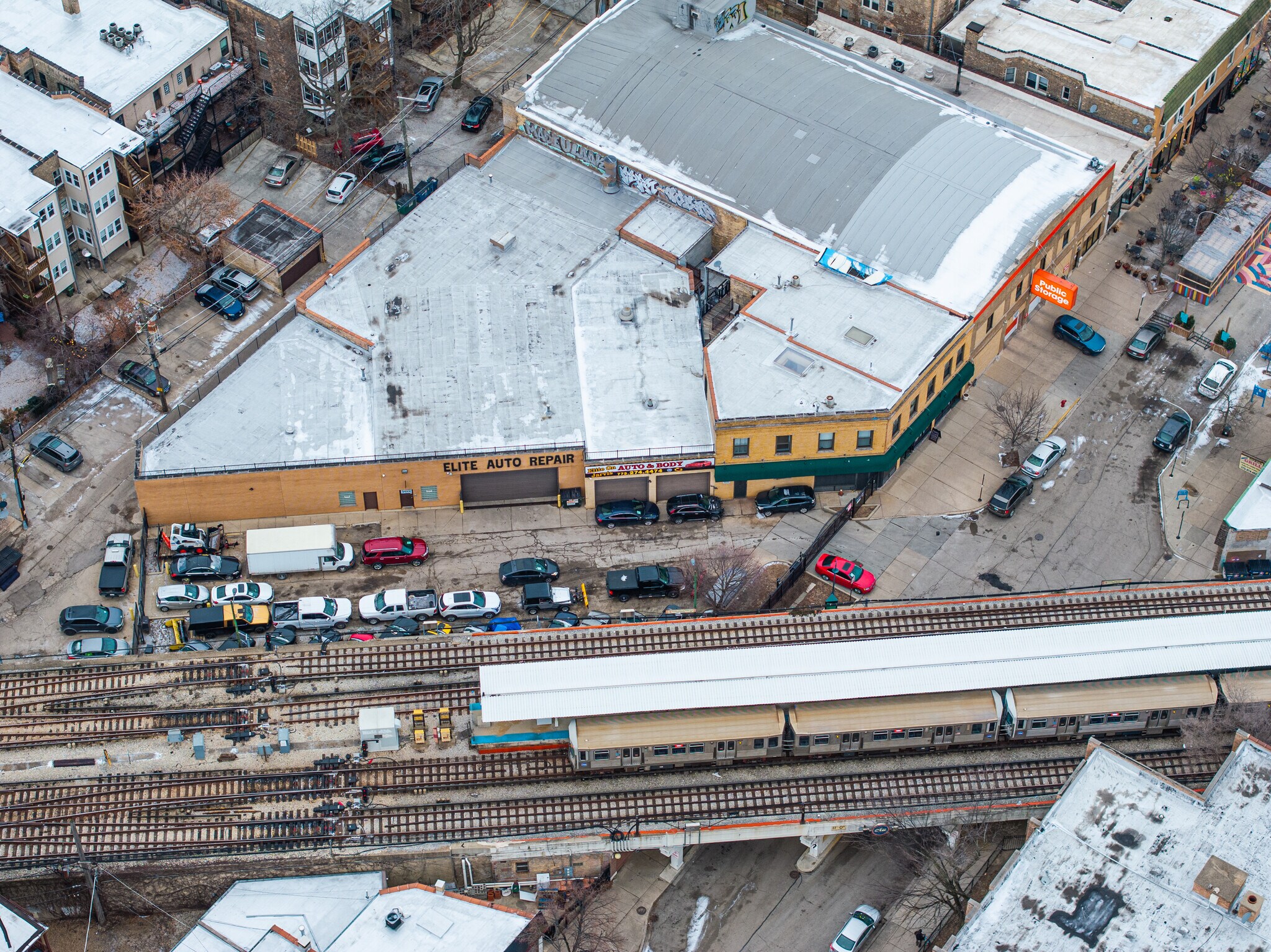 1520 W Jarvis Ave, Chicago, IL à vendre Photo du bâtiment- Image 1 de 6