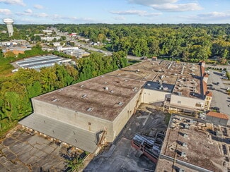 Plus de détails pour 4929 W Market St, Greensboro, NC - Commerce de détail à vendre
