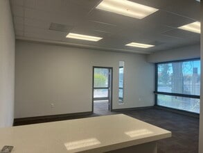 149 W Yokuts Ave, Stockton, CA à louer Photo intérieure- Image 2 de 6