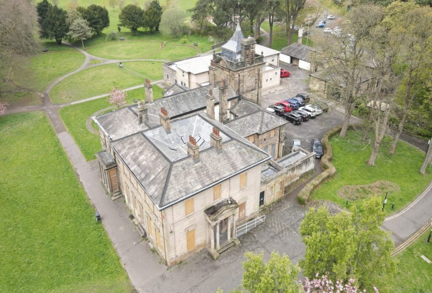 Owen Rd, Lancaster à vendre - Photo du bâtiment - Image 1 de 5