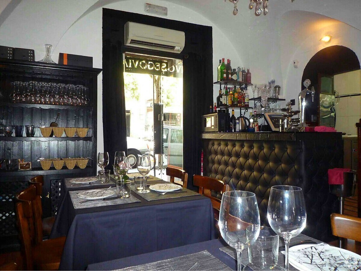 Calle Segovia, 17, Madrid, MAD 28005 - Unité Puerta 04, Esc. I -  - Photo intérieure - Image 1 of 7