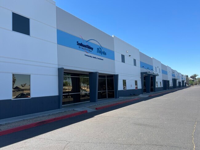 More details for 4845 W McDowell Rd, Phoenix, AZ - Industrial for Lease