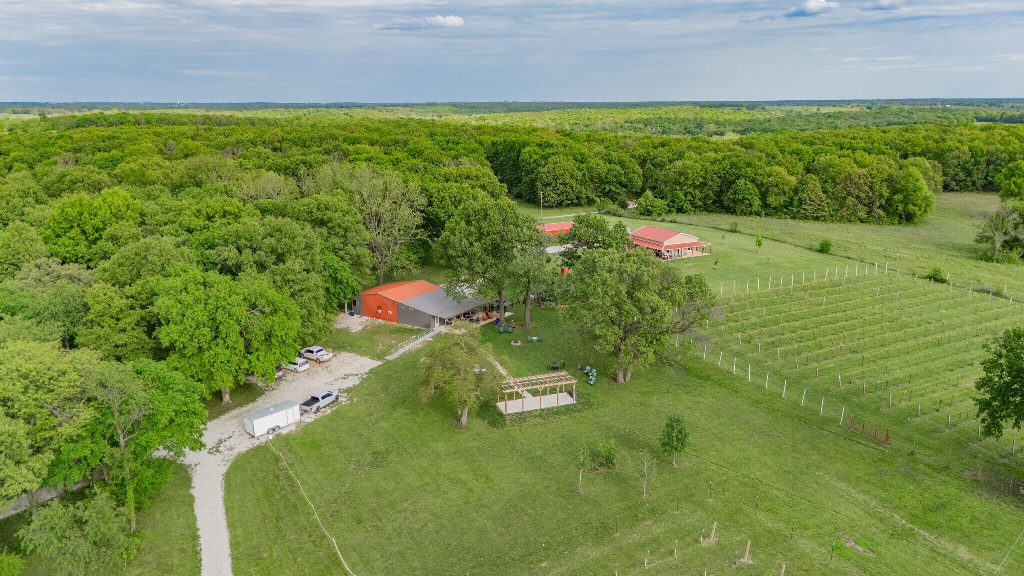 8400 E 1320 Rd, Stockton, MO à vendre Photo du bâtiment- Image 1 de 76