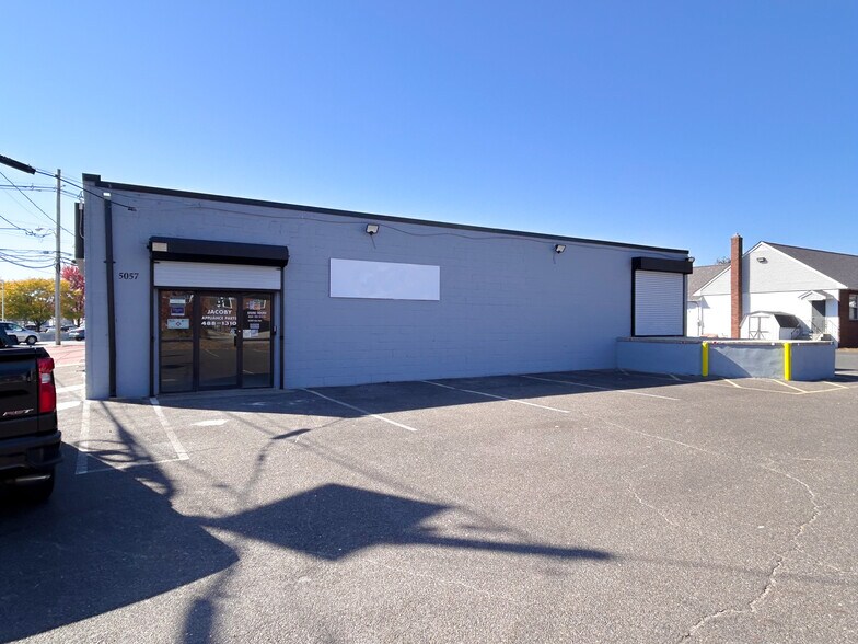 5045-5057 Kaighn Ave, Pennsauken, NJ à louer - Photo du bâtiment - Image 2 de 7