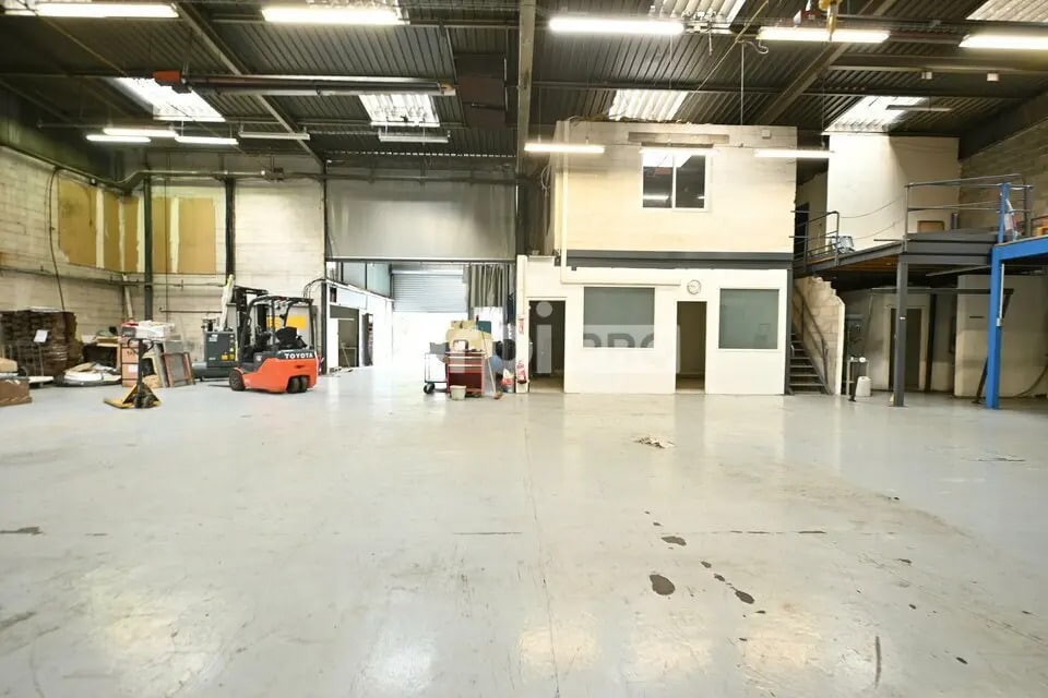 Flex in Saint-Priest for sale Interior Photo- Image 1 of 8