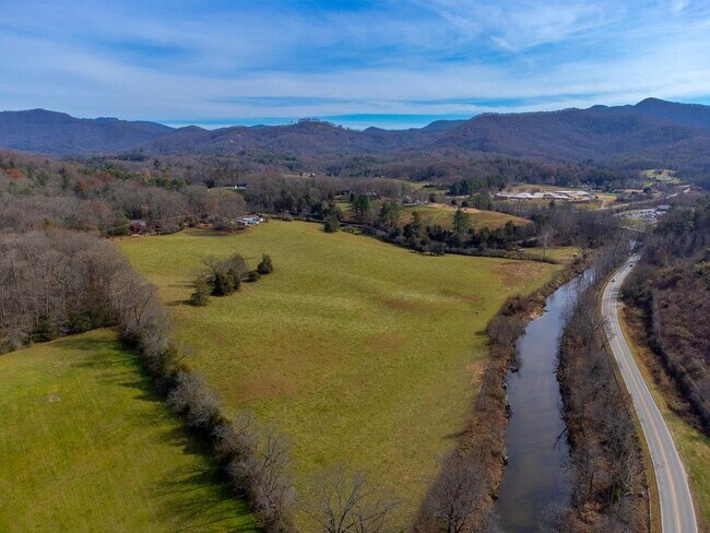 Plus de détails pour 00 Belleview Rd, Franklin, NC - Terrain à vendre