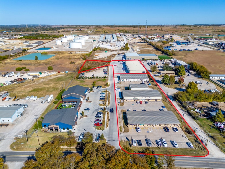 Aledo Mixed Use Business Park portfolio of 4 properties for sale on LoopNet.ca - Primary Photo - Image 1 of 20