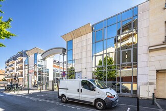 Plus de détails pour Rue Véron, Alfortville - Bureau à louer