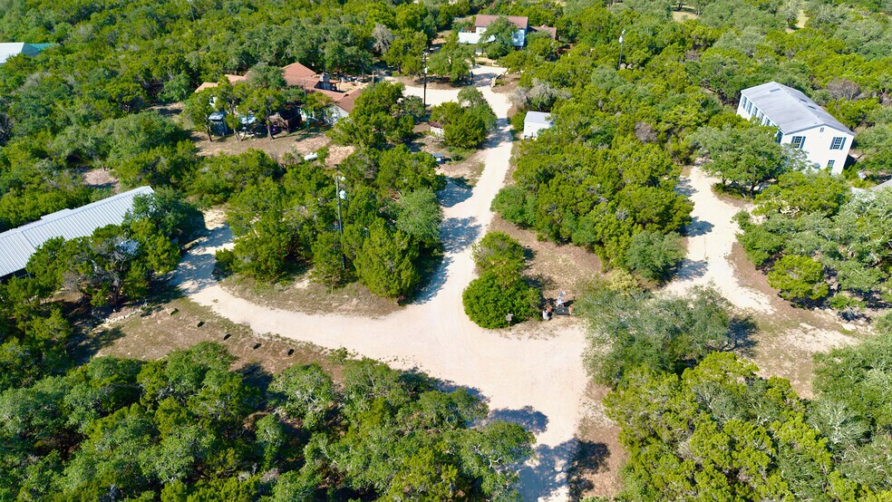 12932 Nutty Brown Rd, Austin, TX à vendre - Photo du bâtiment - Image 3 de 16