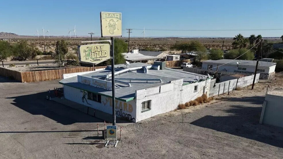1194 N Imperial Hwy, Ocotillo, CA à vendre - Photo du bâtiment - Image 1 de 20