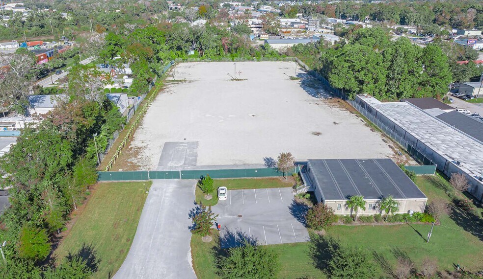 2152 Melbourne ave, North Charleston, SC à louer - Photo du bâtiment - Image 2 de 3
