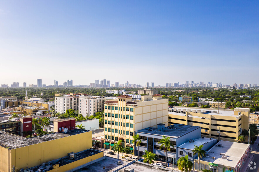 1930 Harrison St, Hollywood, FL à louer - Aérien - Image 3 de 4