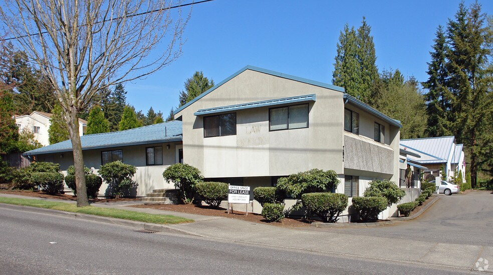 202 S 348th St, Federal Way, WA à louer - Photo du bâtiment - Image 3 de 5