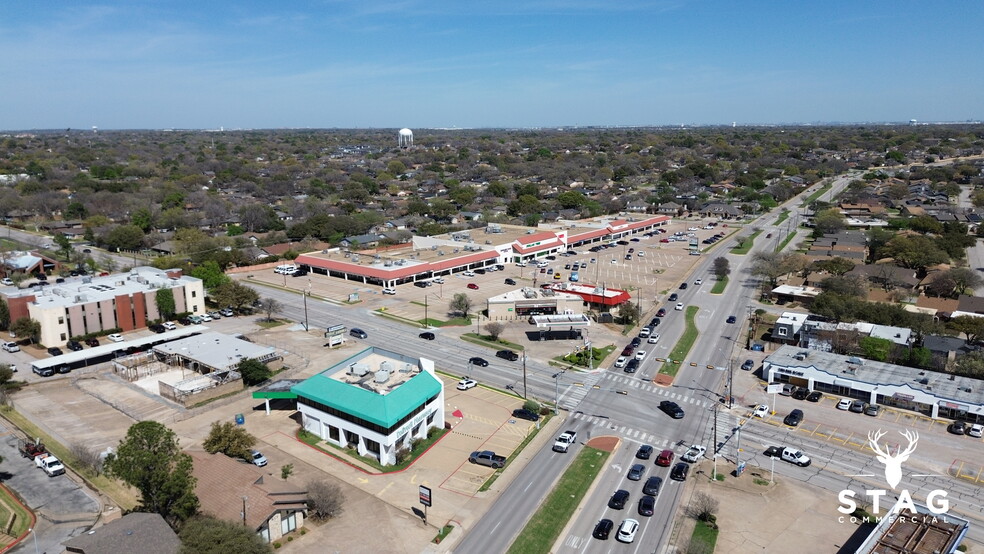 2901 Brown Trl, Bedford, TX for lease - Building Photo - Image 2 of 8