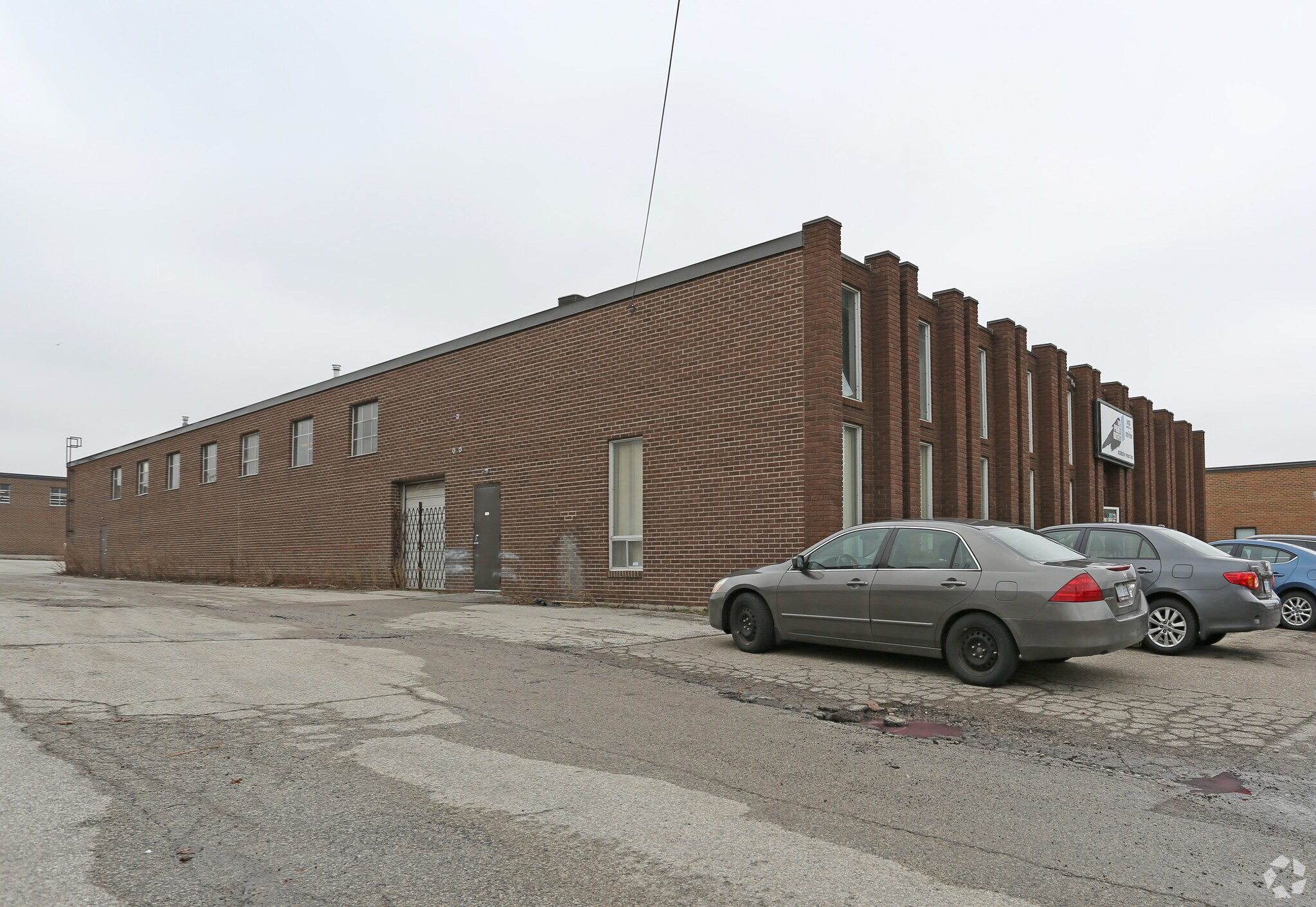 5435 Maingate Dr, Mississauga, ON for sale Primary Photo- Image 1 of 6