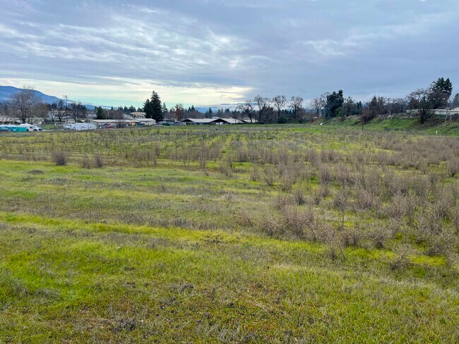 More details for 1 Ford Rd, Ukiah, CA - Land for Sale