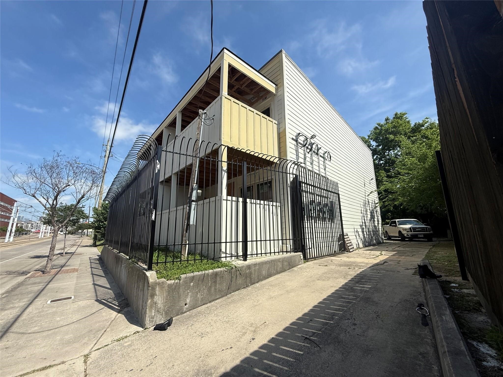 3917 Harrisburg Blvd, Houston, TX à vendre Photo du bâtiment- Image 1 de 5