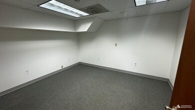 729 SE 8th St, Loveland, CO for lease Interior Photo- Image 1 of 8