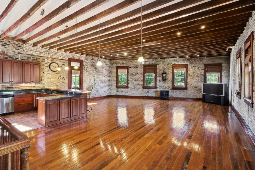 920 - 926 Tchoupitoulas St, New Orleans, LA à vendre - Photo intérieure - Image 3 de 22