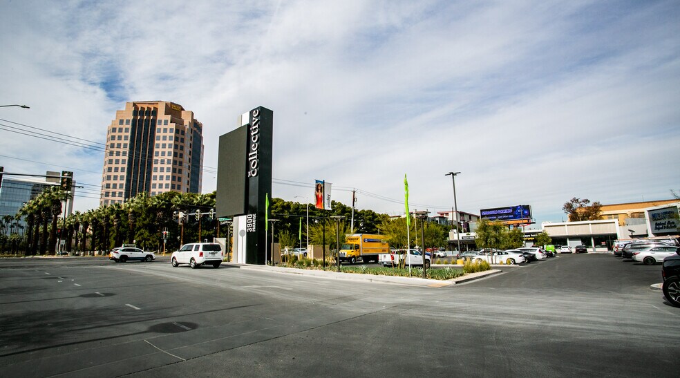 3900-3910 Paradise Rd, Las Vegas, NV à louer - Photo du bâtiment - Image 2 de 8