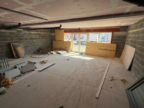 111-115 Boothferry Rd, Goole for lease Interior Photo- Image 2 of 3