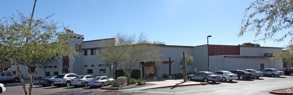 5009 E Washington St, Phoenix, AZ à vendre - Photo du bâtiment - Image 2 de 3