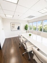 9025 Wilshire Blvd, Beverly Hills, CA for lease Interior Photo- Image 2 of 7