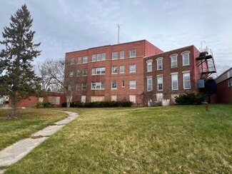 More details for 120 N Locust St, Adrian, MI - Health Care for Sale
