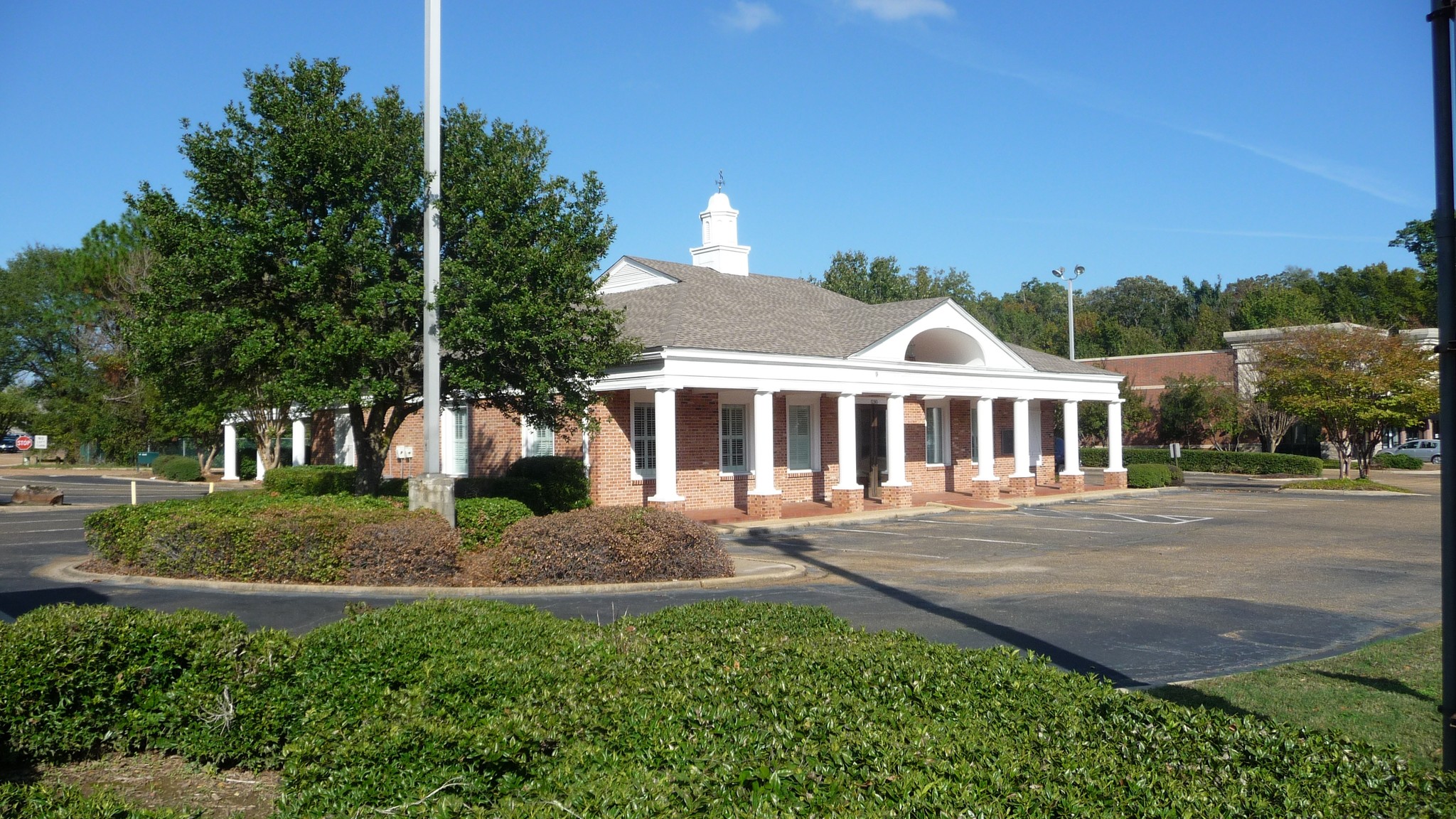 1280 E County Line Rd, Ridgeland, MS à vendre Photo du bâtiment- Image 1 de 1