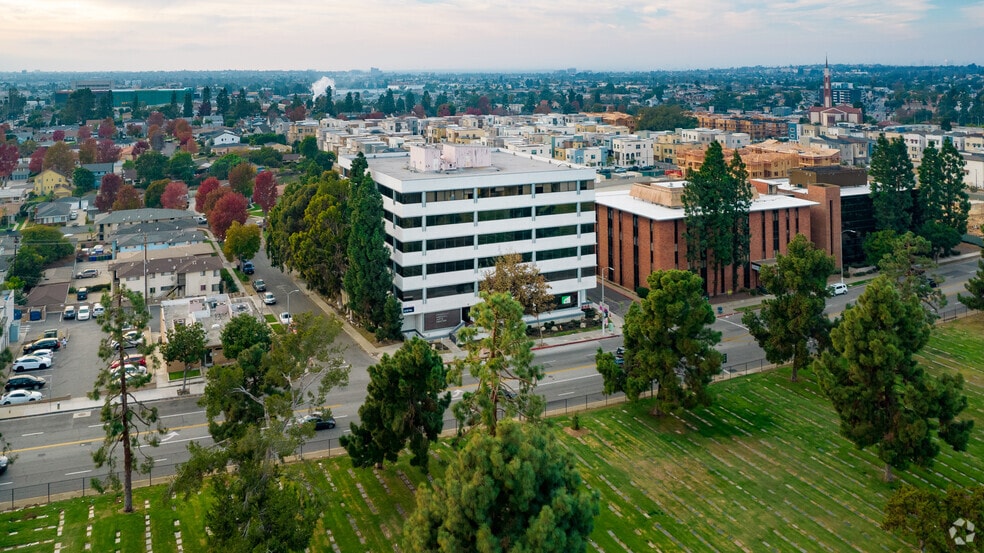 301 N Prairie Ave, Inglewood, CA for sale - Aerial - Image 2 of 30