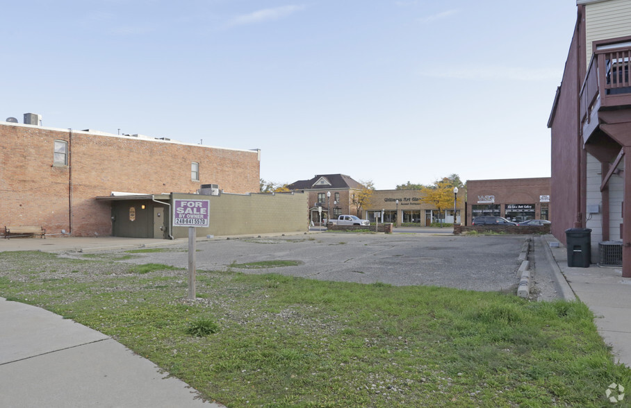 15 N Washington, Oxford, MI à vendre - Photo principale - Image 1 de 1